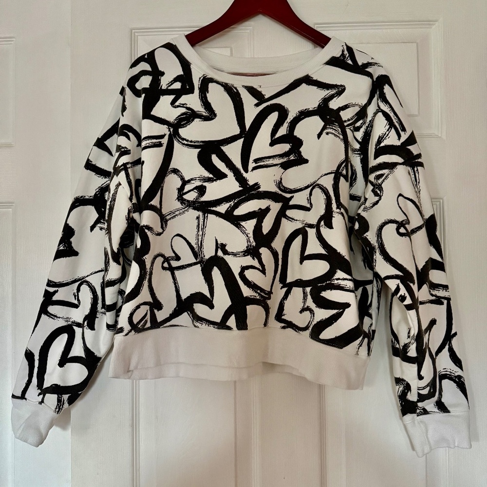 Anthropology Graphic Heart Sweat Shirt XL